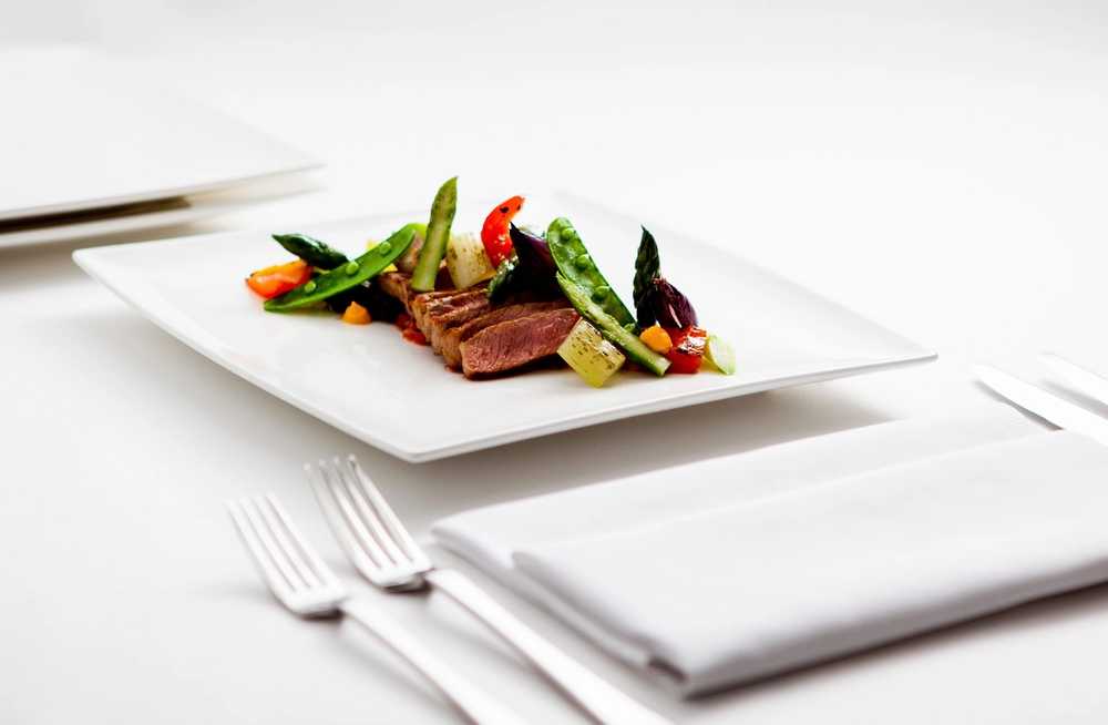 Maxwell & Williams East meets West Talíř, East meets West, 26 cm