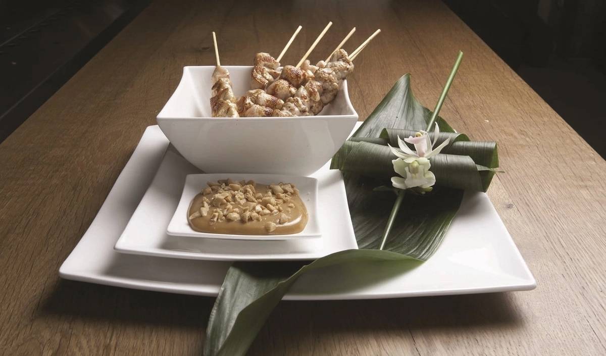 Maxwell & Williams East meets West Talíř, East meets West, 30 cm