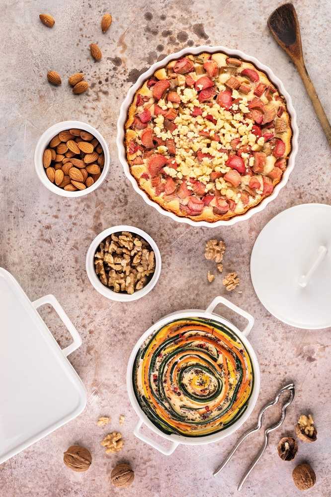 Maxwell & Williams Epicurious Forma na koláč bílá, Epicurious, 25 cm