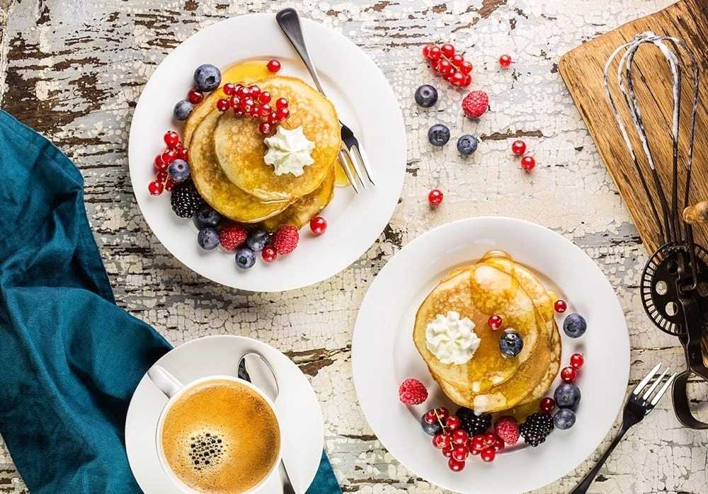 Maxwell & Williams Cashmere Dezertní talíř s okrajem, 20 cm