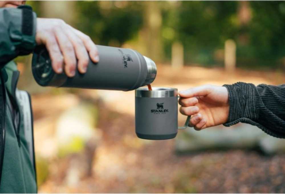 Stanley Legendary Classic Termoska Legendary Classic, 750 ml, Charcoal