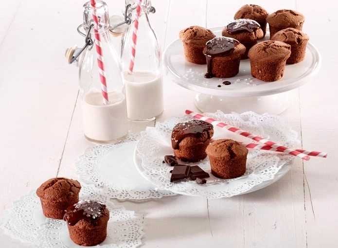 Lékué Silikonová forma na pečení mini muffinů, červená