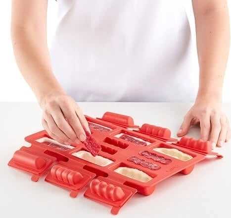 Lékué Set na zmrzlinové dezerty Mini Buche půlkulaté, červený