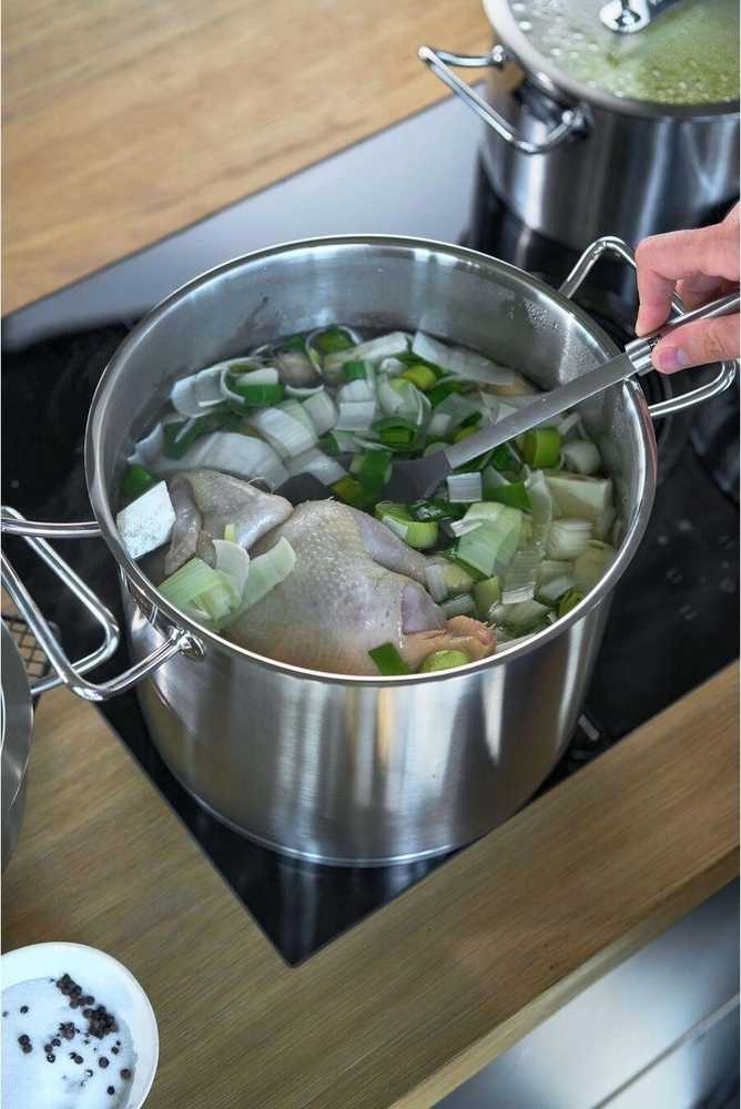 Zwilling Pro vysoký hrnec s poklicí, Ø 24 cm / 8,1 l