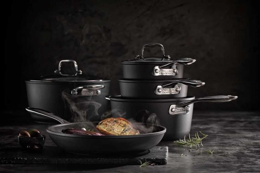 Zwilling Forte titanový hrnec se skleněnou poklicí 28 cm