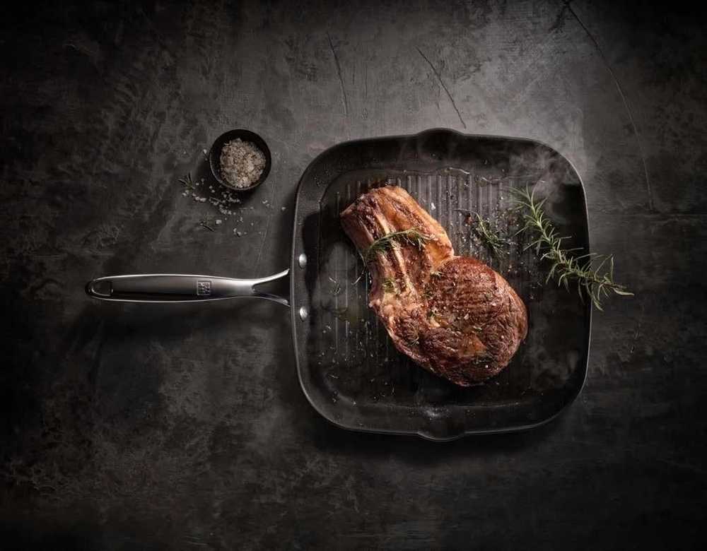 Zwilling Forte titanová grilovací pánev 28 cm