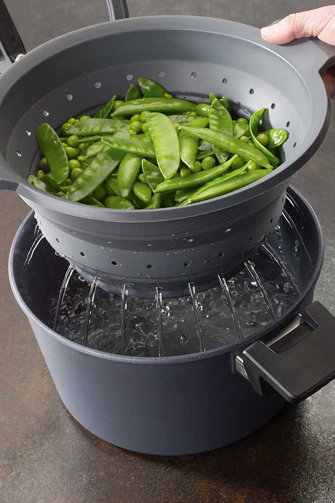 Woll Diamond Concept Plus Hrnec s poklicí a multifunkční vložkou, 28 cm