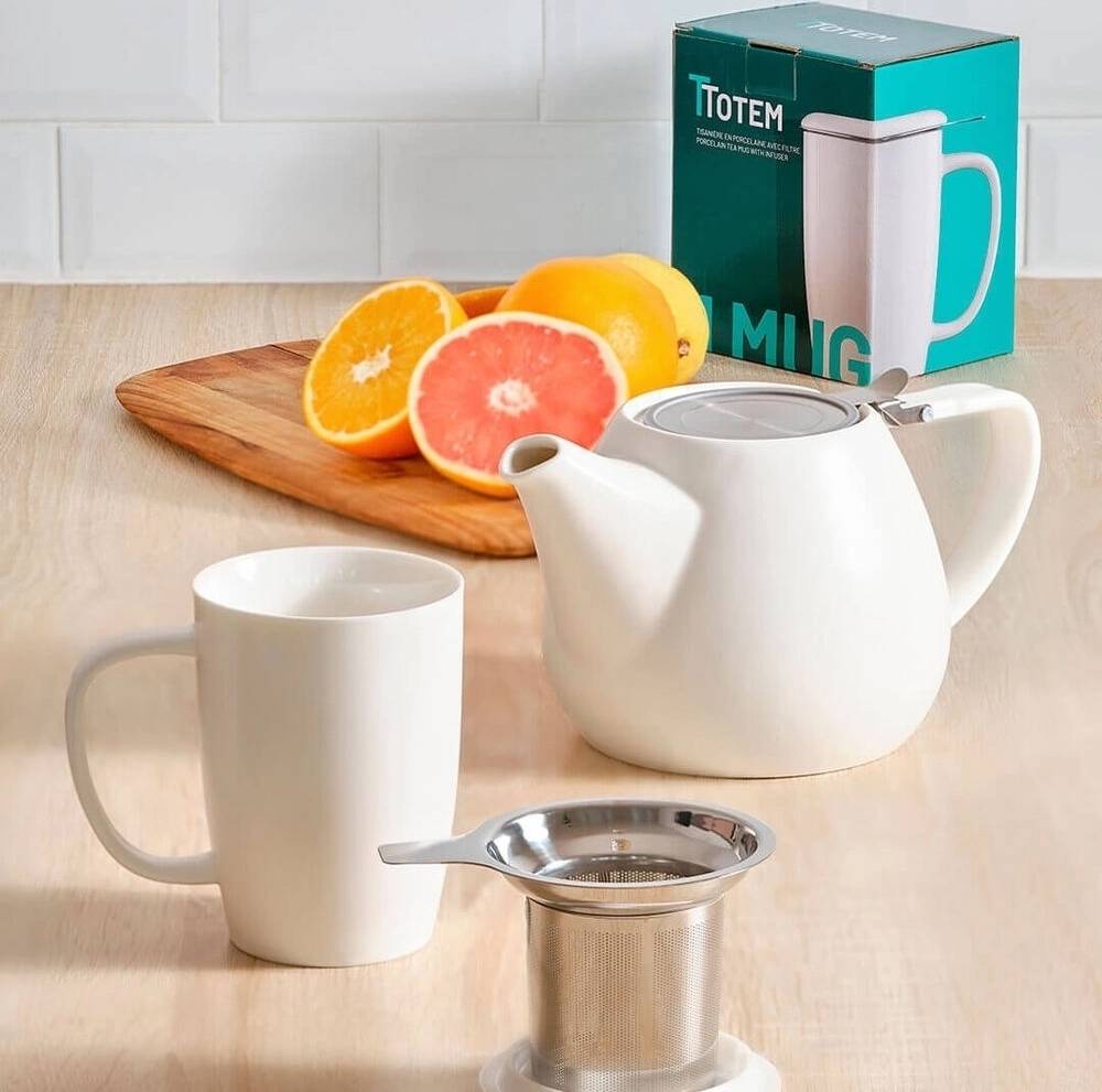 Kusmi Tea Vysoký hrnek na čaj T.TOTEM s nerezovým sítkem, 0,44 l, červený