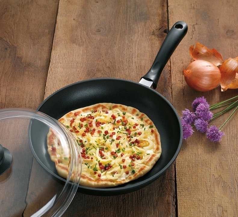 Kela Sada nádobí s nepřilnavým povrchem 8 ks KERROS KL-11569