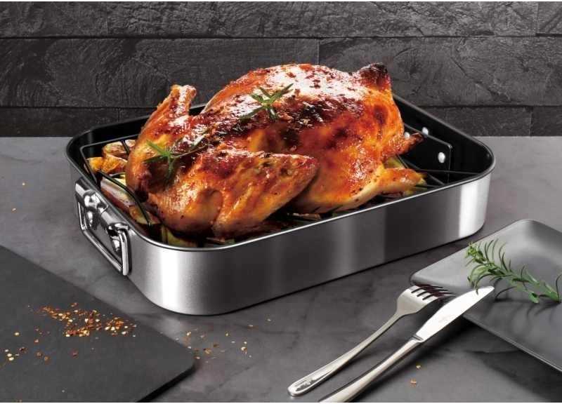 Berlingerhaus Pekáč s roštem s titanovým povrchem Carbon PRO Line BH-7846