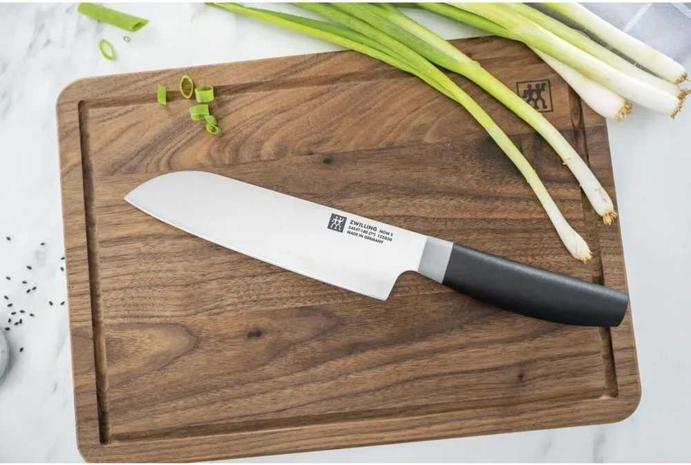 Zwilling Nůž Santoku Now S, 18 cm