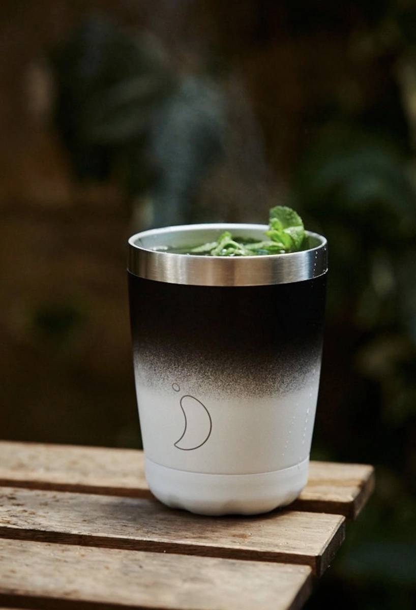 Chilly's Bottles Termohrnek  - Gradient Monochrome 340ml, edice Original