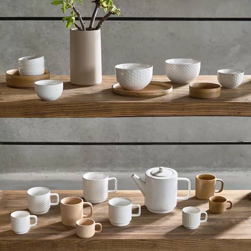 Villa Collection Konvička na čaj s filtrem Elstra Offwhite 1,05l