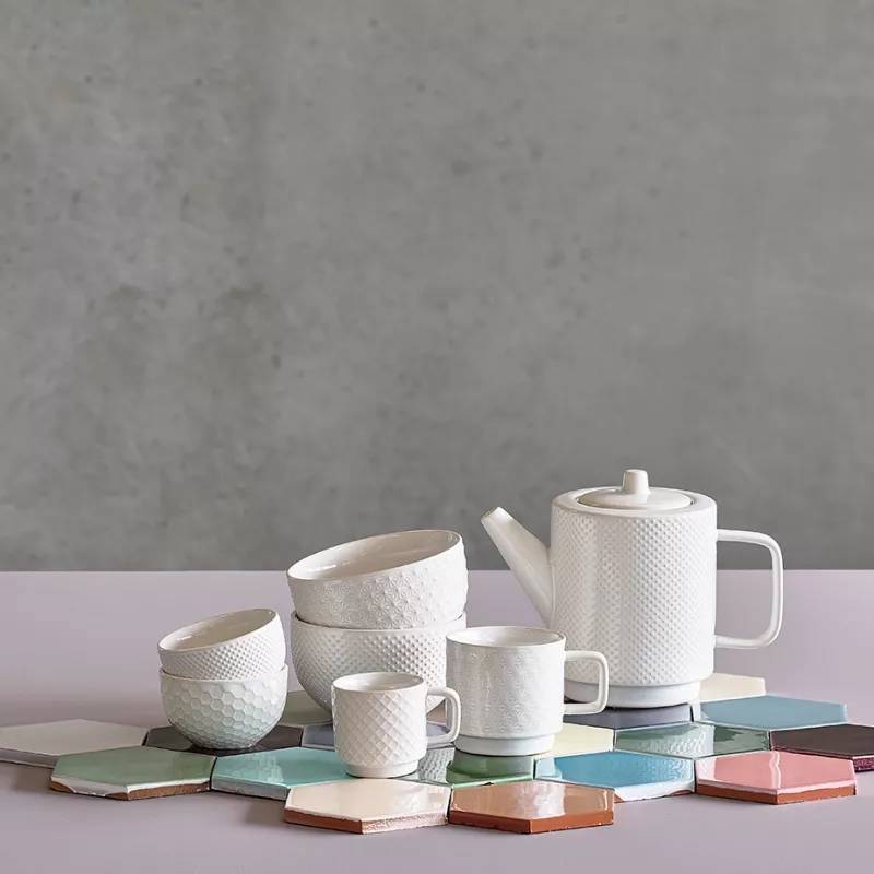 Villa Collection Konvička na čaj s filtrem Elstra Offwhite 1,05l