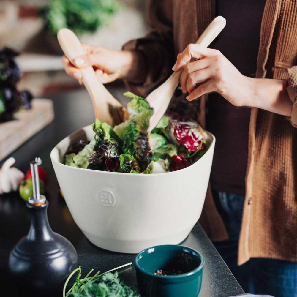 Emile Henry Belle-Ile Miska na salát velikosti L