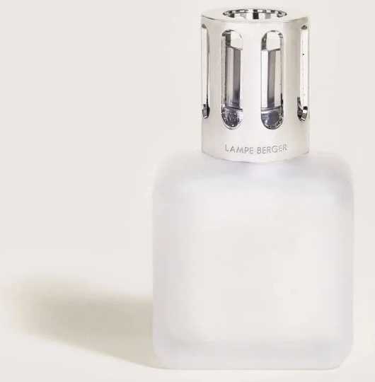 Maison Berger Paris BERGER Winter lampa s náplní Pod Vánočním stromem 0,25l ojíněná 