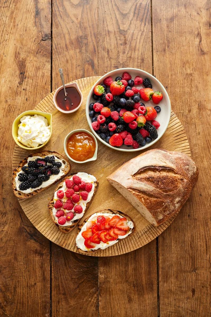 Jamie Oliver Servírovací prkénko z mangového dřeva, kulaté, 38 cm