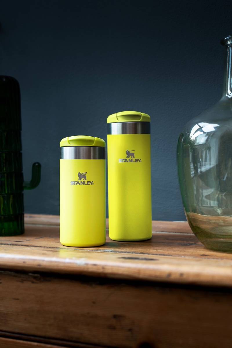 Stanley AeroLight Transit Termohrnek 350 ml, Electric Yellow