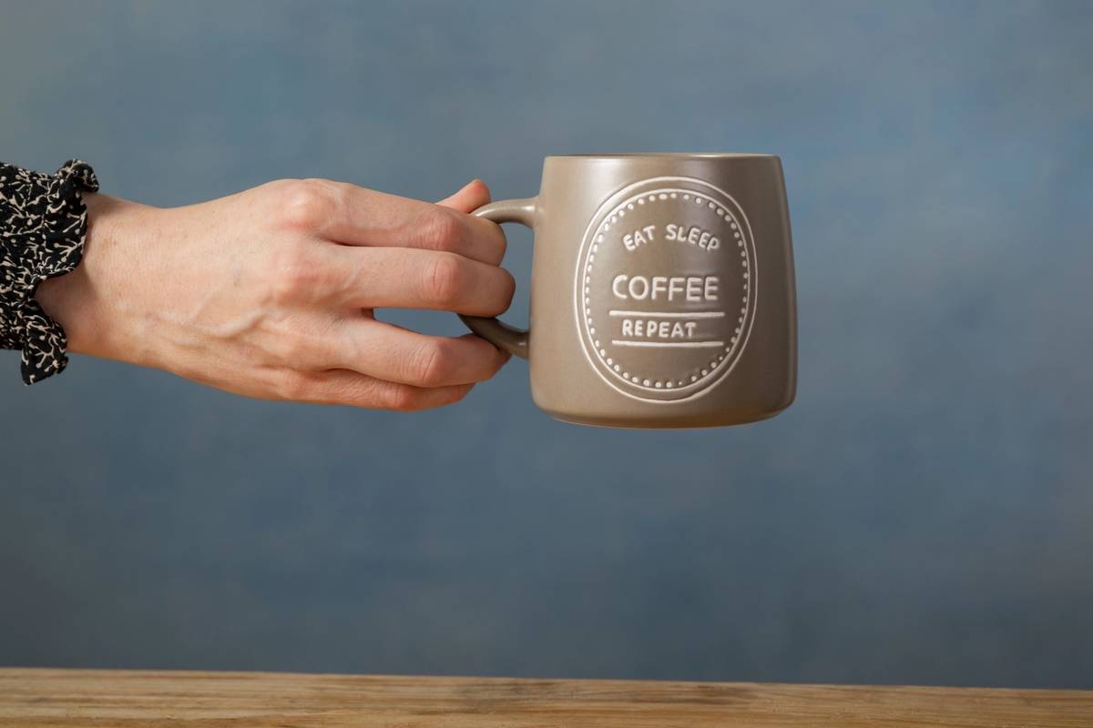 Mikasa Hrnek Eat Sleep Coffee Repeat, 400 ml