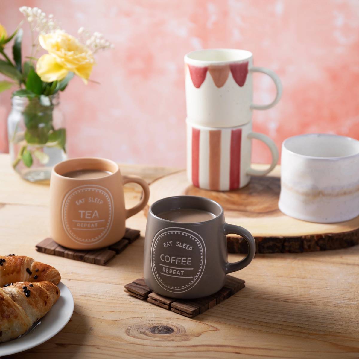 Mikasa Hrnek Eat Sleep Coffee Repeat, 400 ml