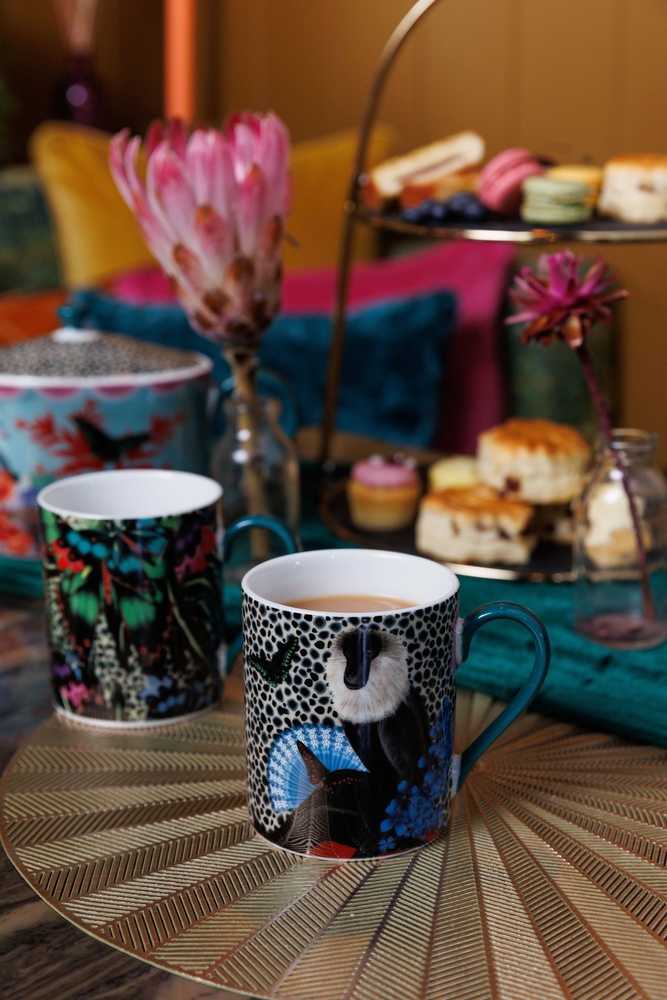 Mikasa Sarah Arnett Porcelánový hrnek Monkey, 300 ml