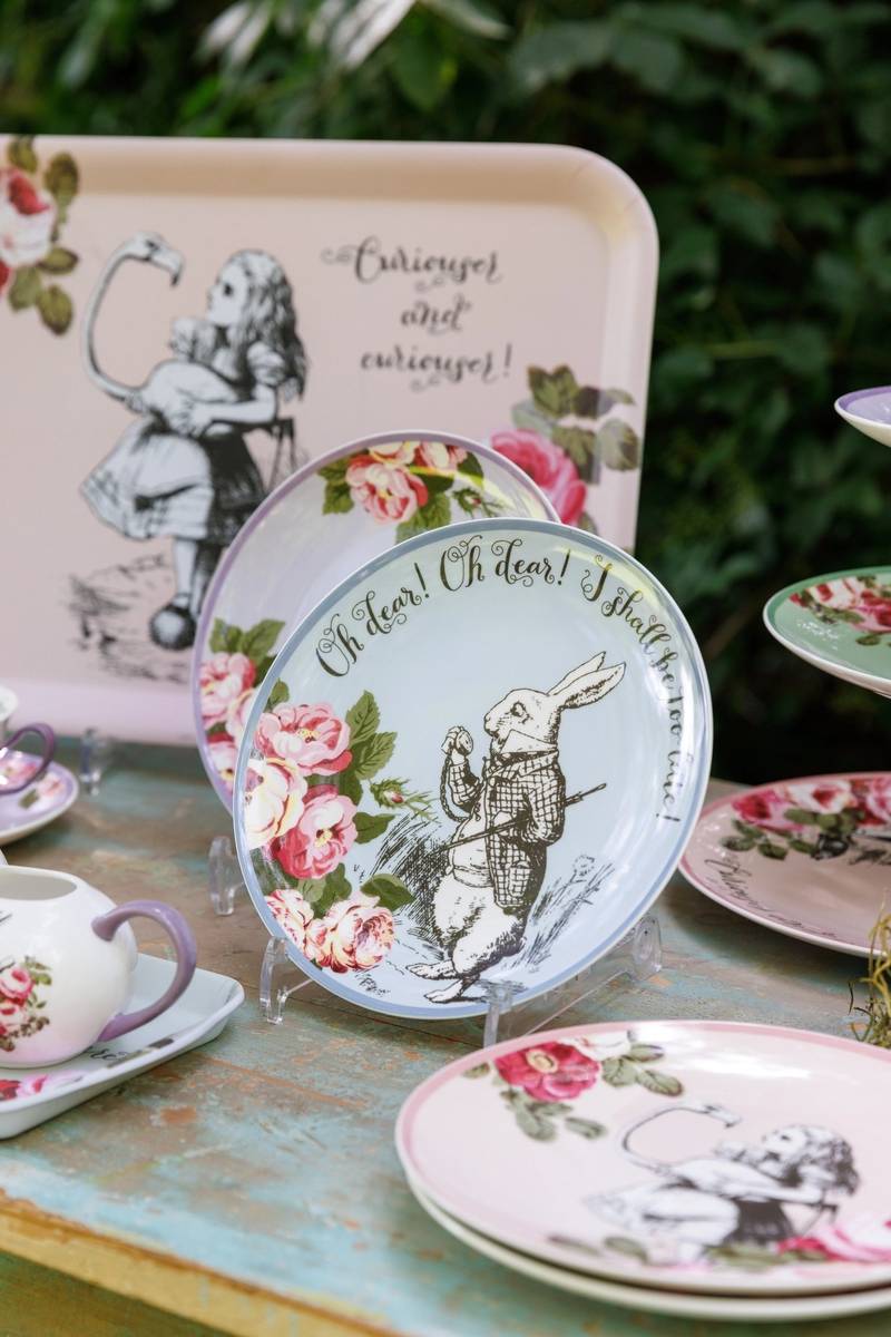 Mikasa V&A Alice In Wonderland Sada dezertních talířů, 4 ks