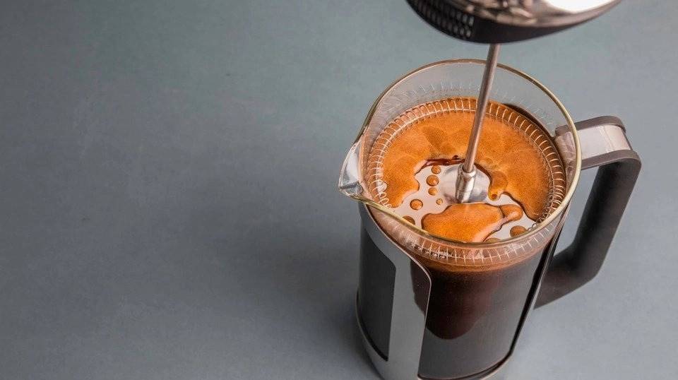 La Cafetière Roma French Press v nerezovém provedení, pro 8 šálků