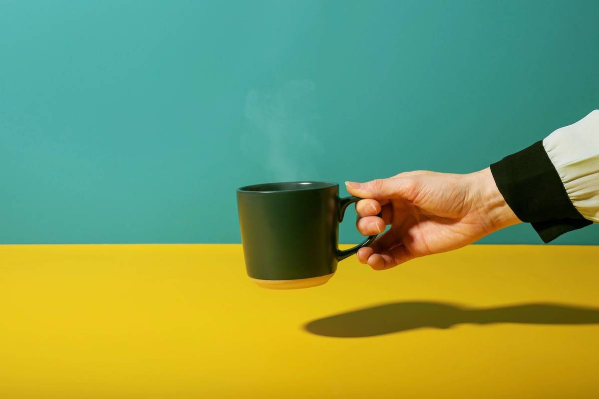 La Cafetière Kameninový hrnek, zelená, 350 ml