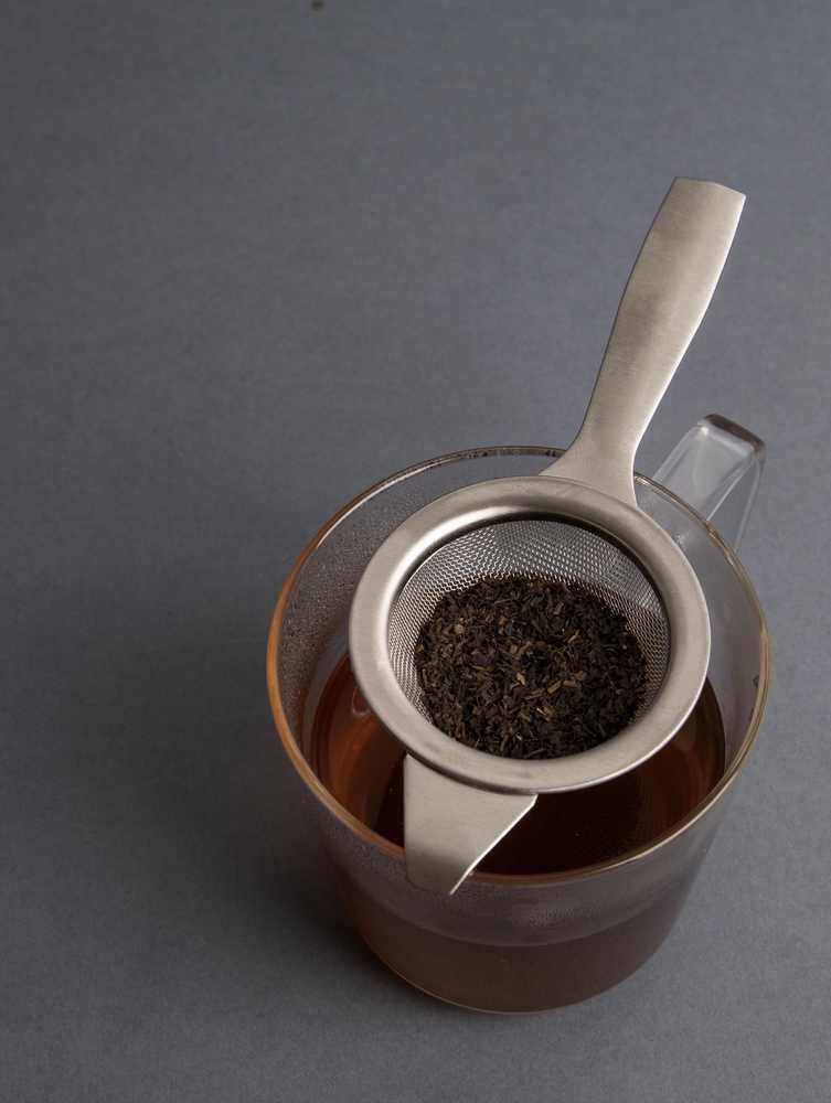 La Cafetière Nerezové čajové sítko na čaj, s odkládací miskou