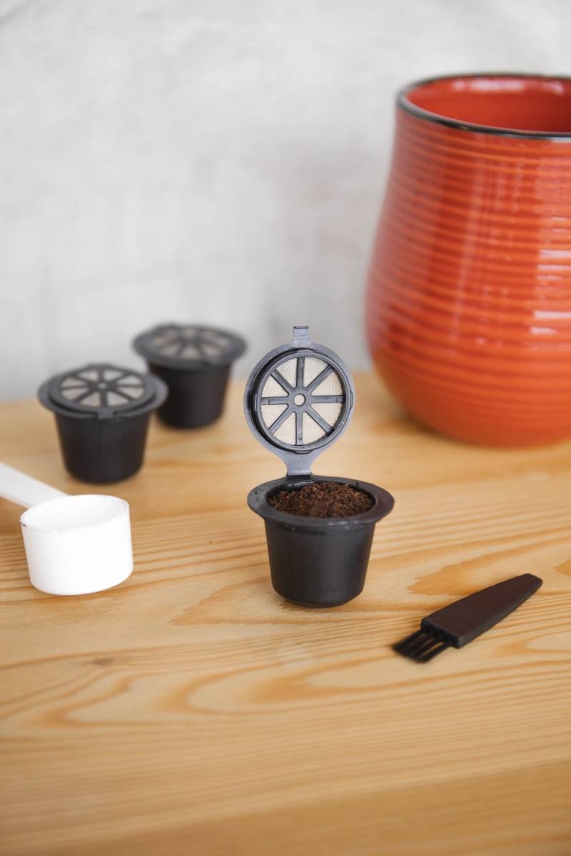 La Cafetière Sada opakovatelně použitelných kapslí