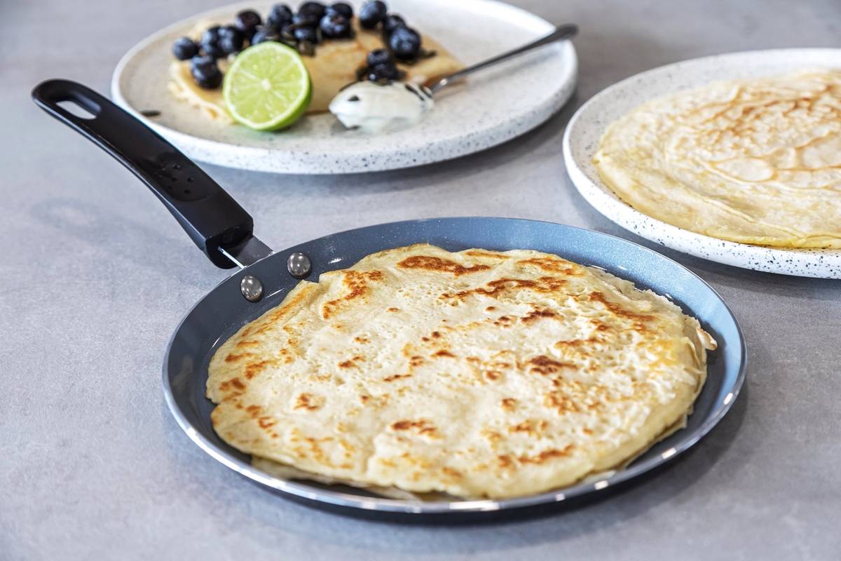 MasterClass Nepřilnavá keramická pánev na palačinky, 24 cm