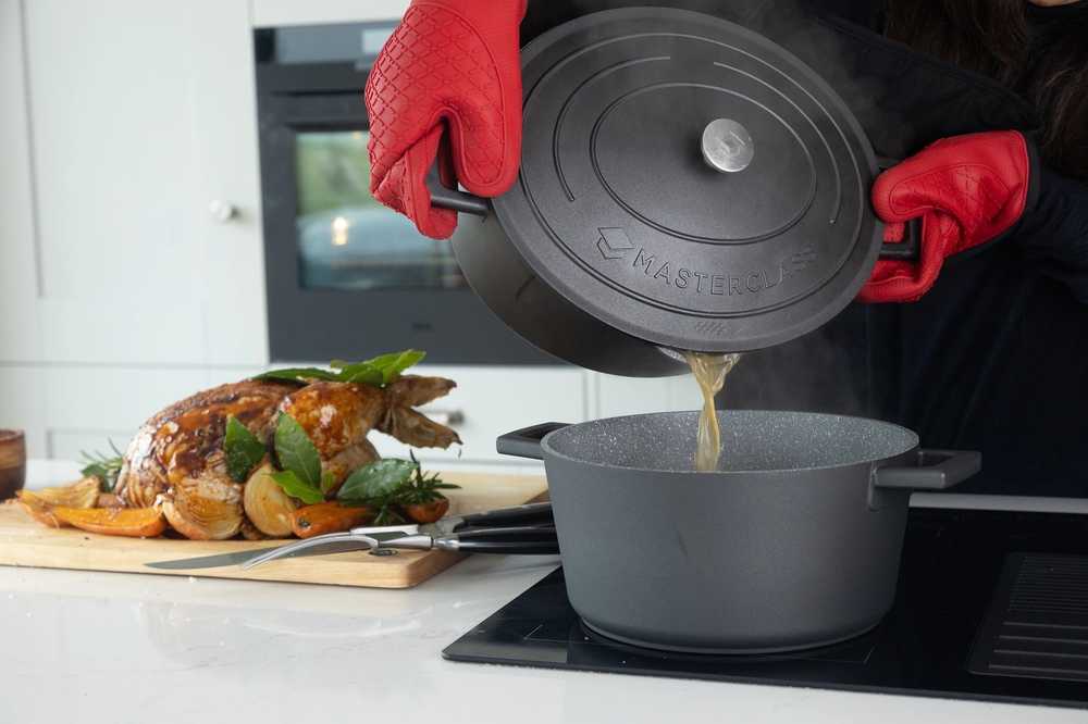 MasterClass Kastrol z litého hliníku, oválný, 28 cm