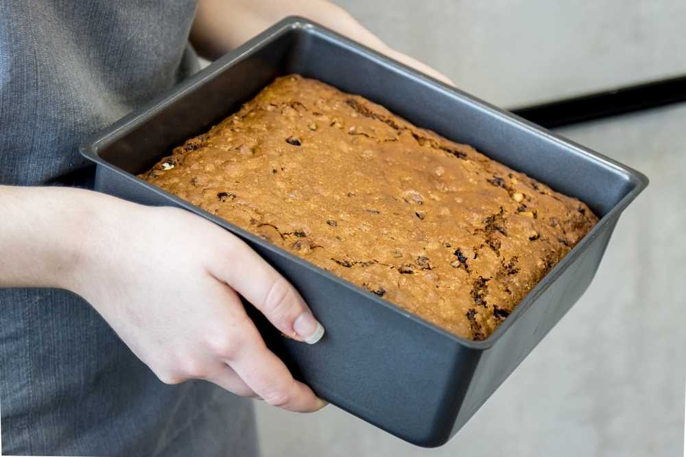 MasterClass Forma s nepřilnavým povrchem a odnímatelným dnem, 23 cm