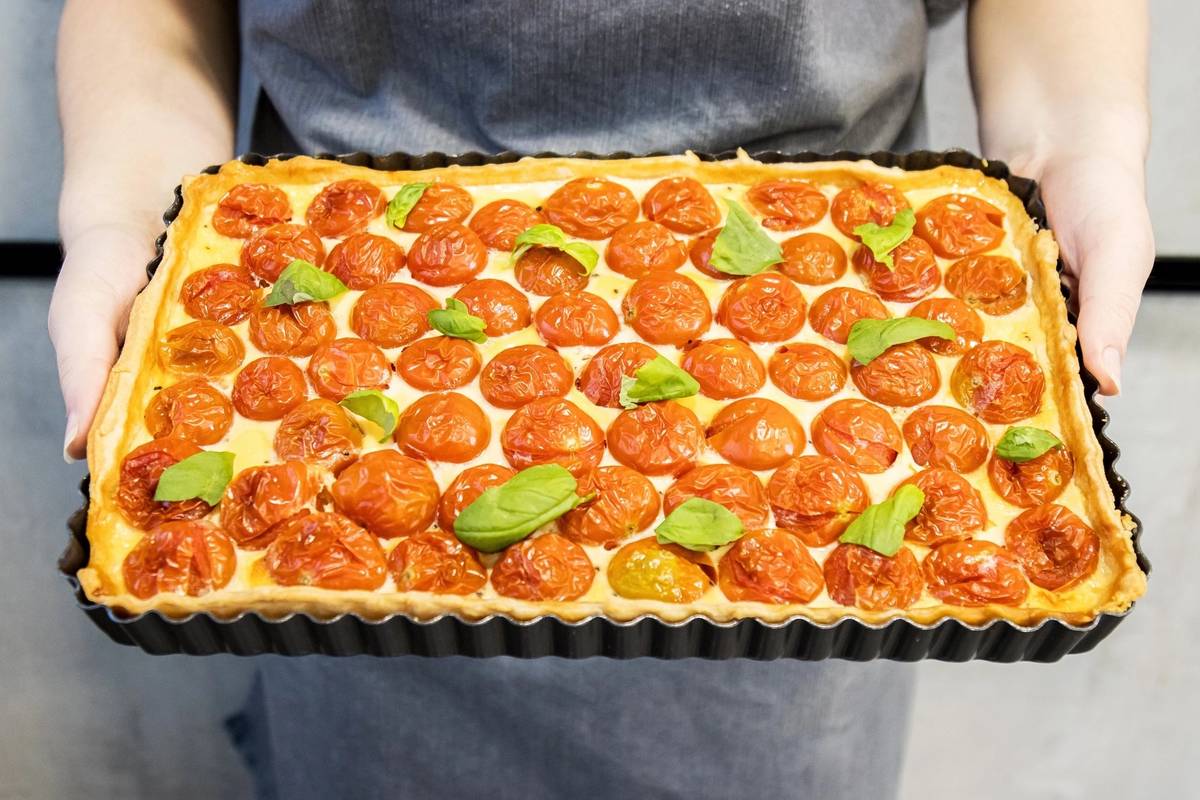 MasterClass Nepřilnavá forma na koláč / quiche, 31 x 21 cm