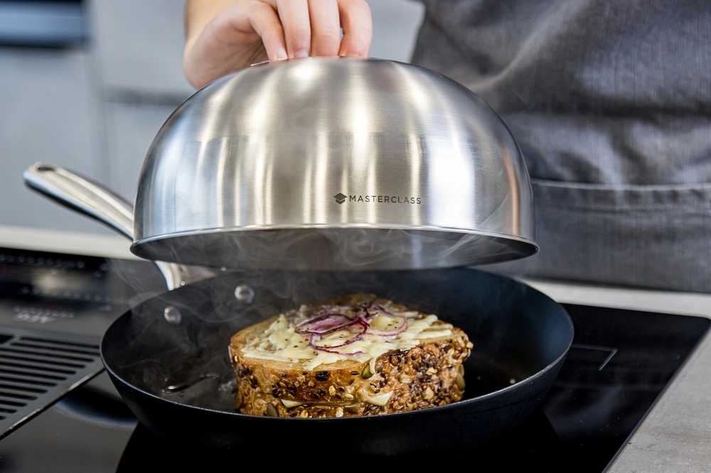 MasterClass Nerezový poklop pro burger / roztavení sýra