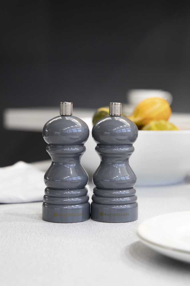 MasterClass Mlýnek na sůl / pepř, tmavě šedá, 12 cm