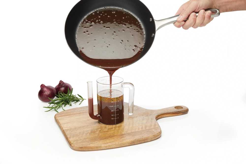 MasterClass Skleněný oddělovač tuku, 500 ml