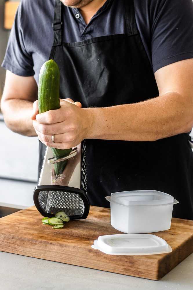 MasterClass Čtyřstranné struhadlo se zásobníkem, 23 cm