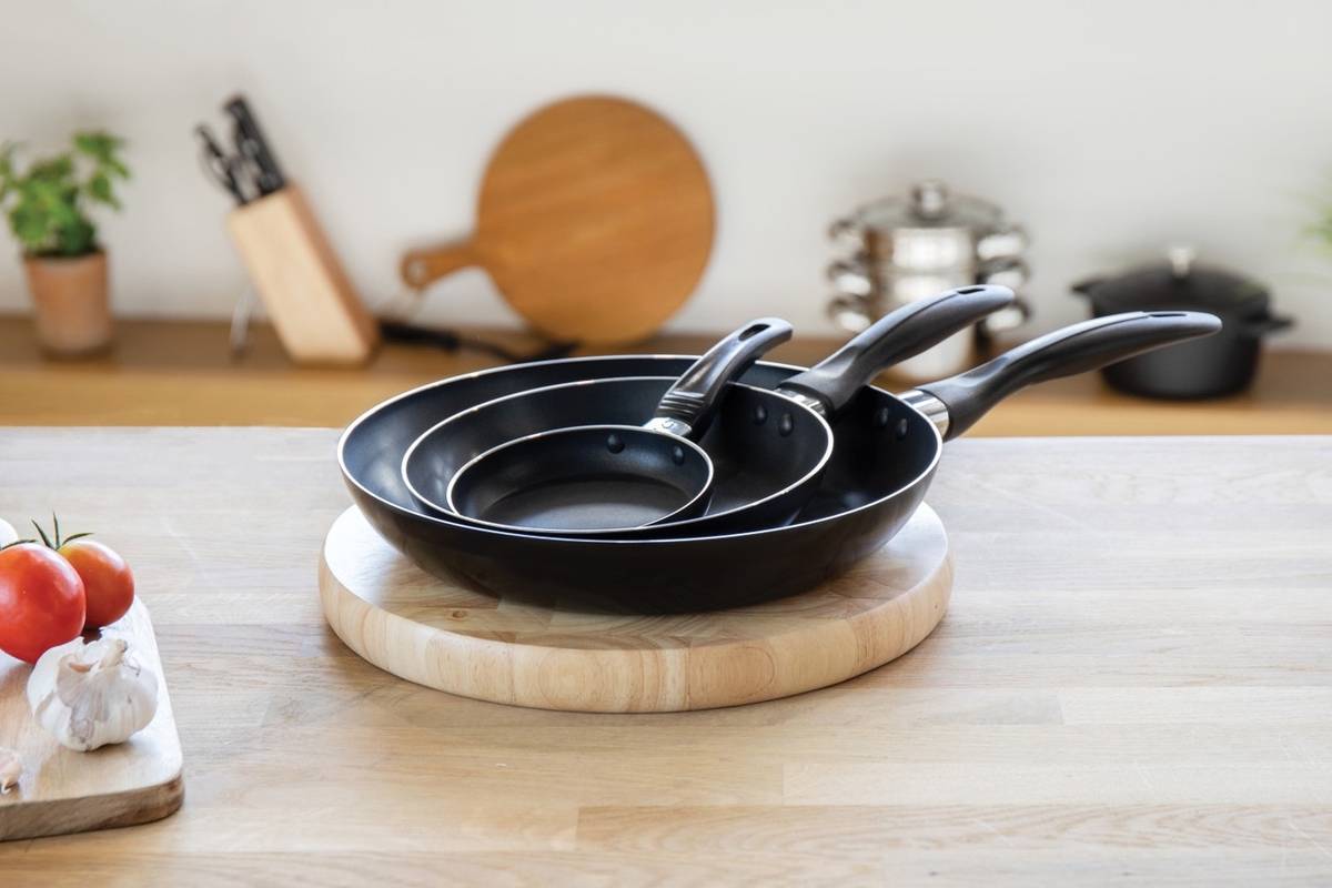 KitchenCraft Sada nepřilnavých pánví, 3 ks