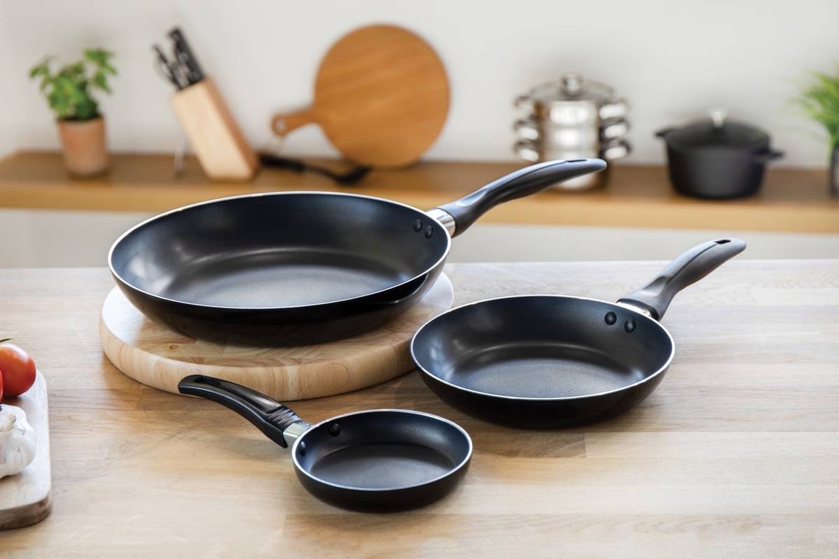 KitchenCraft Sada nepřilnavých pánví, 3 ks