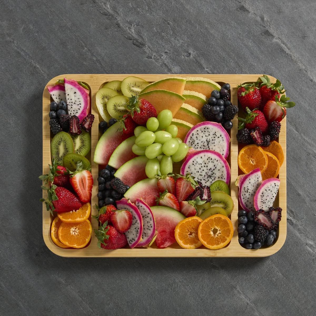 Farberware Servírovací prkénko s poklopem, obdélníkové, 30.5 x 40.5 cm