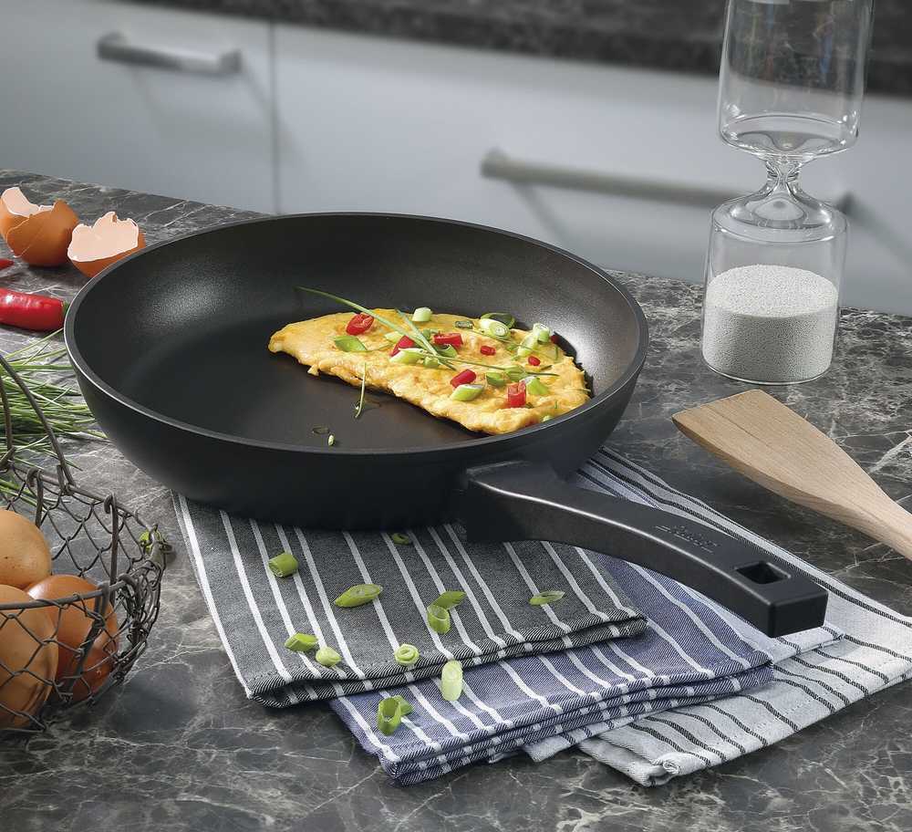 Spring Pánev Performance Classic, 28 cm