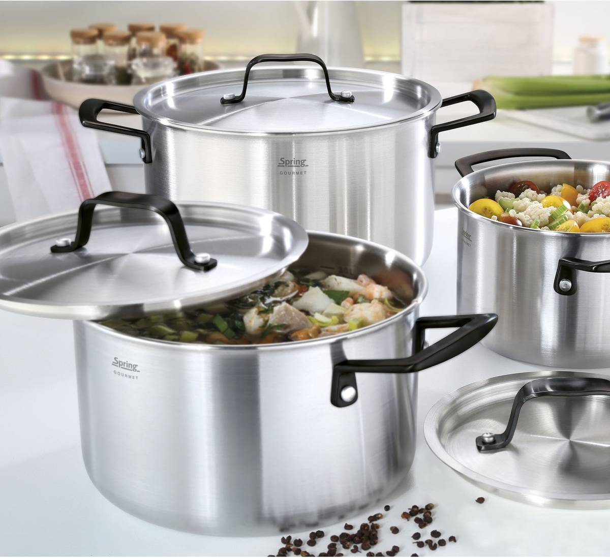 Spring Nízký kastrol Gourmet, 20 cm, černá