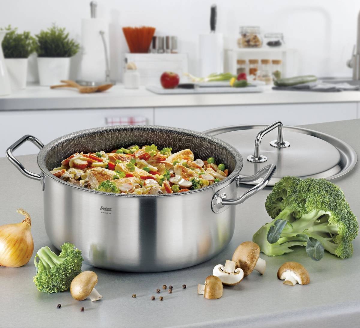 Spring Nízký kastrol Cut Resist Pure, 24 cm