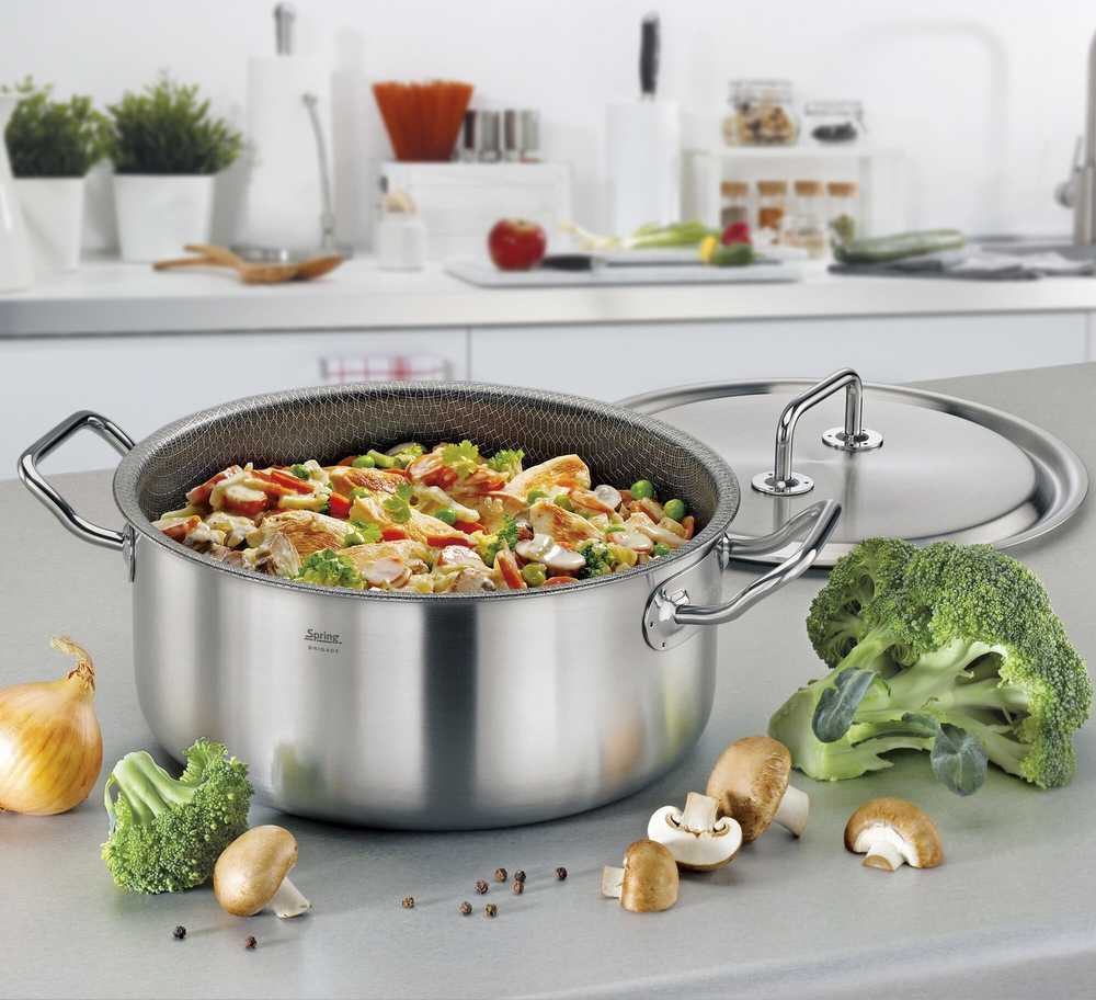 Spring Nízký kastrol Cut Resist Pure, 24 cm