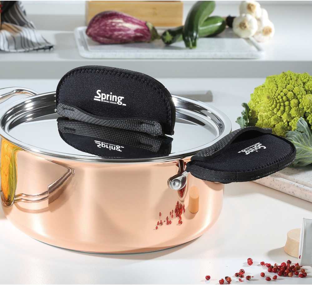 Spring Sada chňapek na rukojeti XL, 2 ks, černá