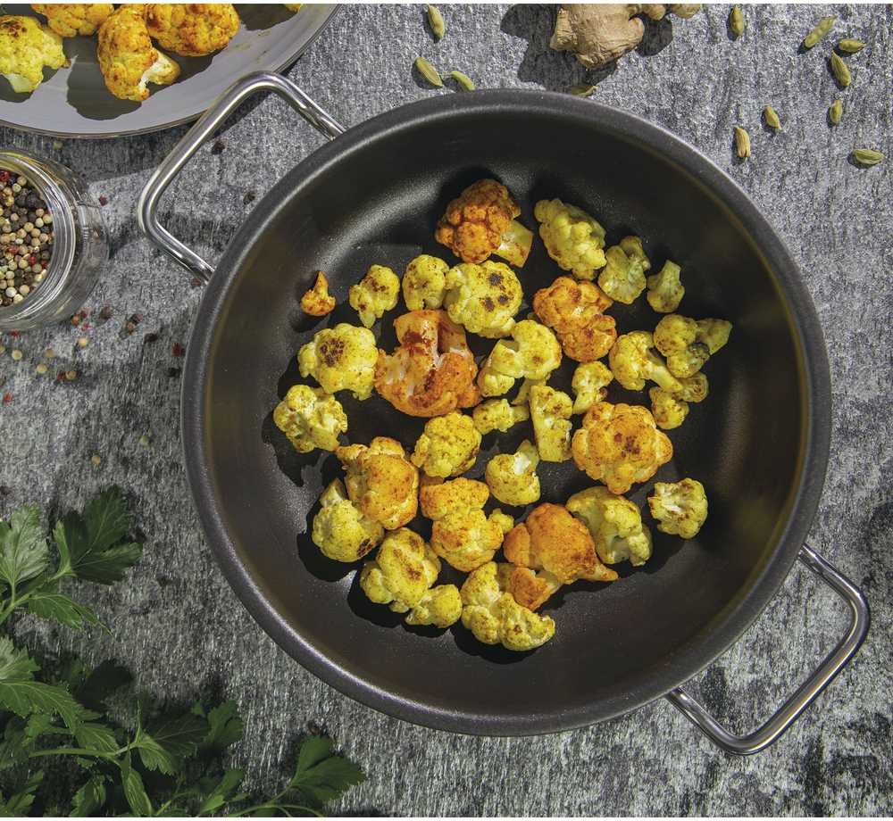 Spring Servírovací pánev XL Classic, 32 cm