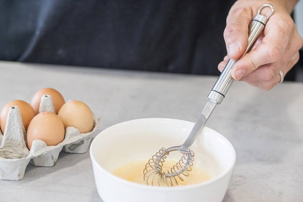 KitchenCraft Professional Metlička mini