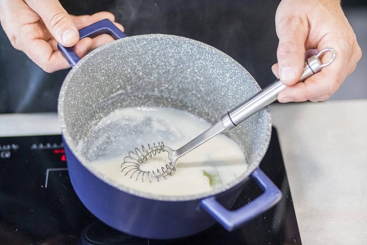 KitchenCraft Professional Metlička mini