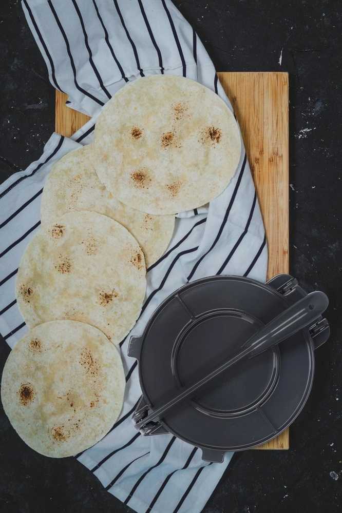 KitchenCraft World of Flavours Lis na tortilly, 25 x 20 cm